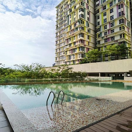 2 Bedroom Apartment - Mycribkl Neocyber سيبرجايا المظهر الخارجي الصورة