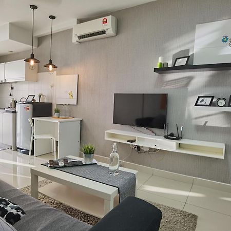 2 Bedroom Apartment - Mycribkl Neocyber سيبرجايا المظهر الخارجي الصورة