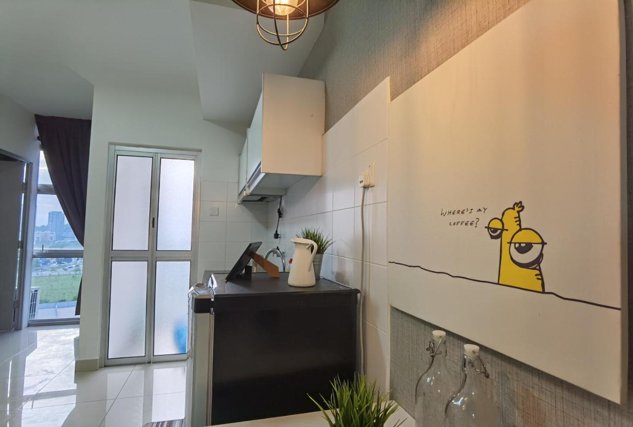2 Bedroom Apartment - Mycribkl Neocyber سيبرجايا المظهر الخارجي الصورة