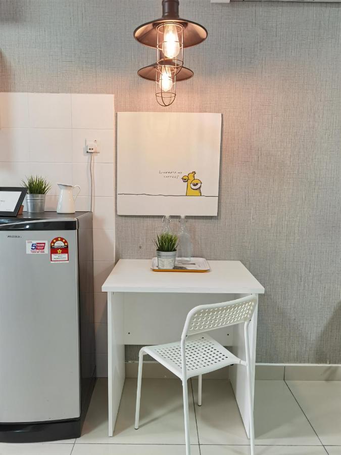 2 Bedroom Apartment - Mycribkl Neocyber سيبرجايا المظهر الخارجي الصورة